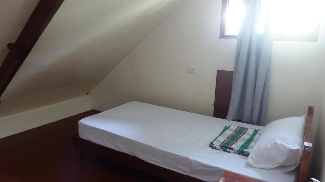 Bangka Hostels El Nido Ngoại thất bức ảnh