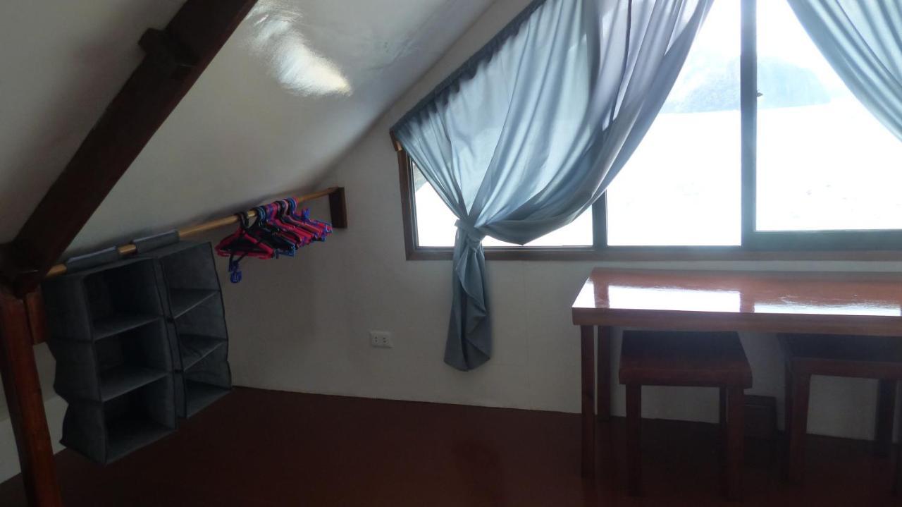 Bangka Hostels El Nido Ngoại thất bức ảnh