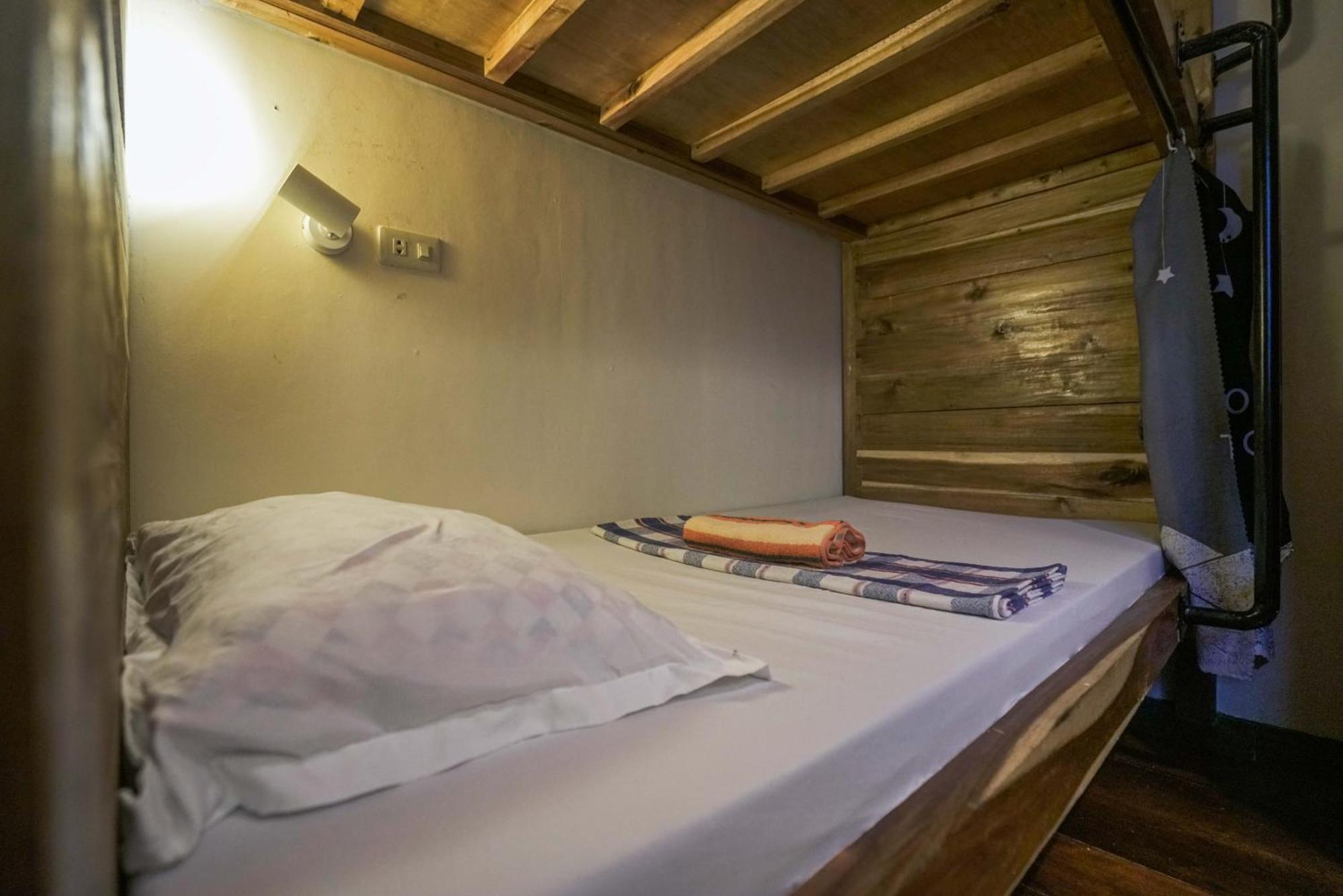 Bangka Hostels El Nido Ngoại thất bức ảnh